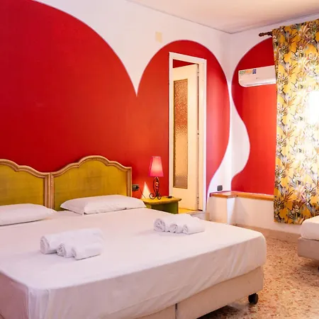 Hotiday Agostino Apartahotel 3*